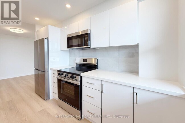 Building Photo - 235-235 Grandravine Dr