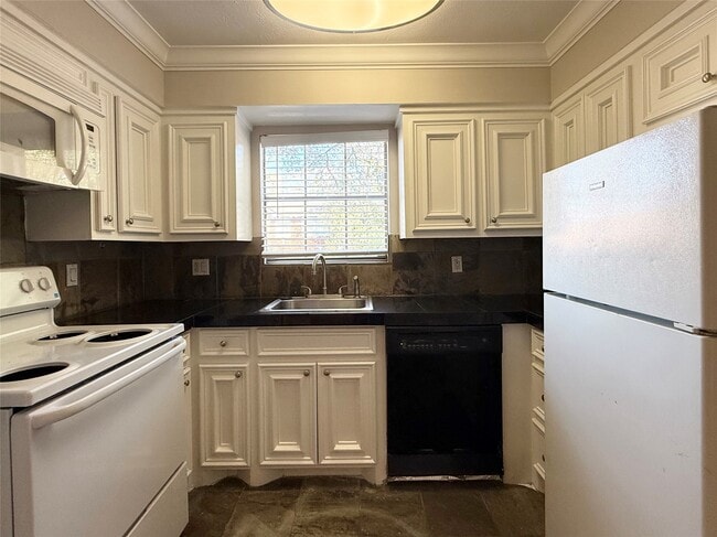 Foto del edificio - 1903 Portsmouth St