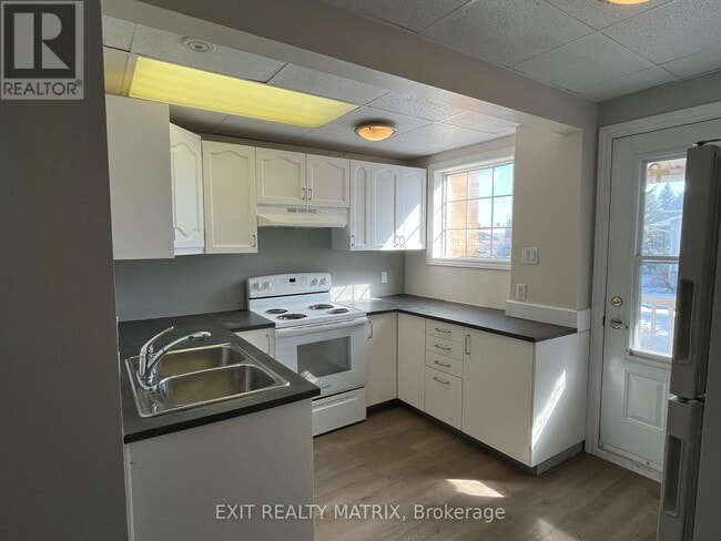 Photo du bâtiment - 665 St Isidore St