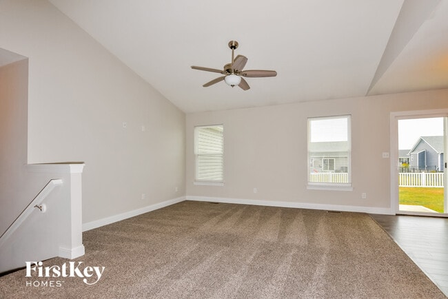 Building Photo - 159 Hadley Grove Dr