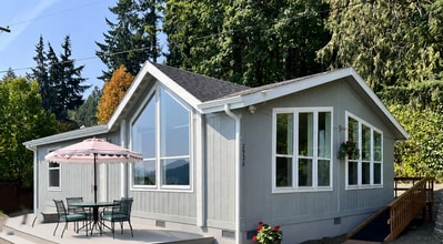 Building Photo - 2936 Madrona Beach Rd NW