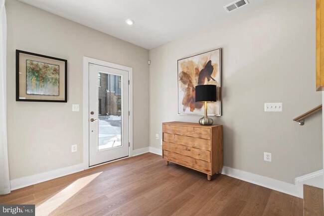 Building Photo - 2479 Liberty Lp