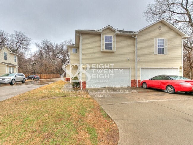 Building Photo - 2926 Oak Tree Ave
