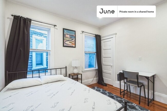 Building Photo - Room in Shared 3 bed/1 bath home