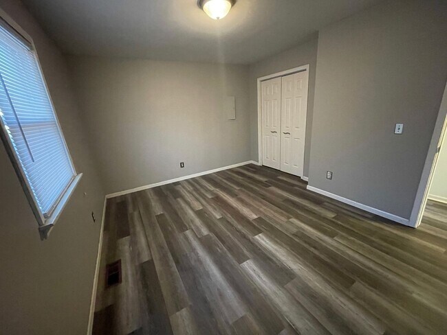 Foto del edificio - Charming 3bd/1.5ba Ranch in Desirable Royal Oak