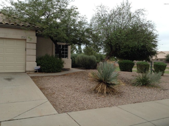 Foto del edificio - 7457 S Kachina Dr