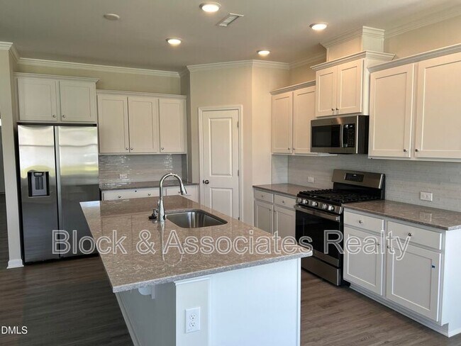 Foto del edificio - 262 Streamliner Blvd
