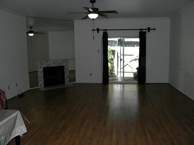 Building Photo - 7707 Cambridge St