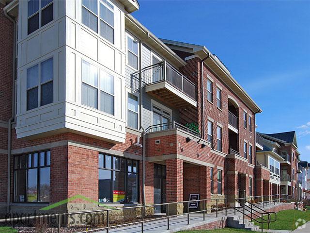 Maple Grove Commons Rentals Madison, WI