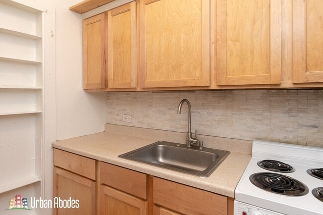 Foto del edificio - 535 W Arlington Pl