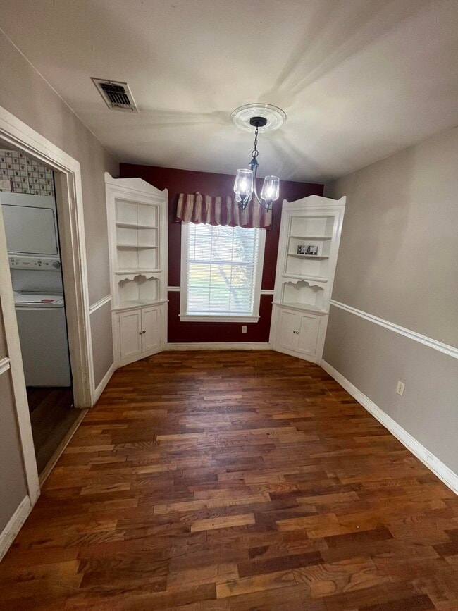 Building Photo - 2602 28th St