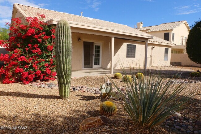 Foto del edificio - 6831 W Rifle Way