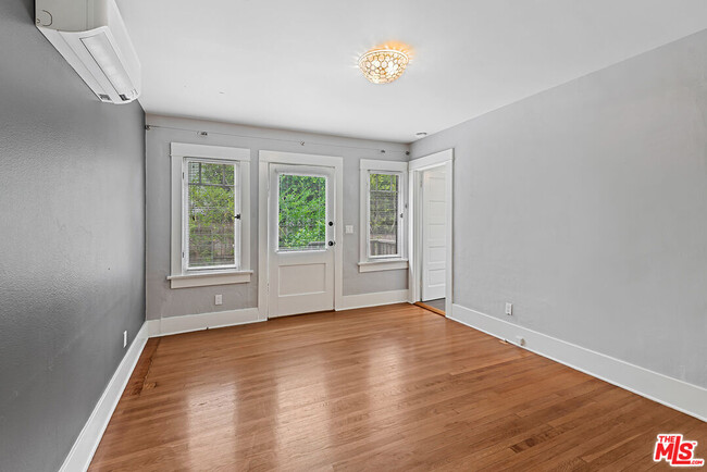 Building Photo - 2609 3rd St
