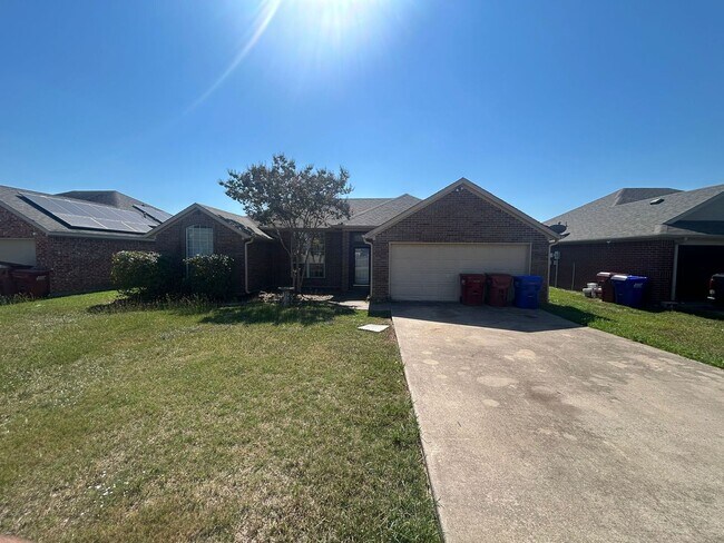 Foto del edificio - 1001 Brookhaven Dr