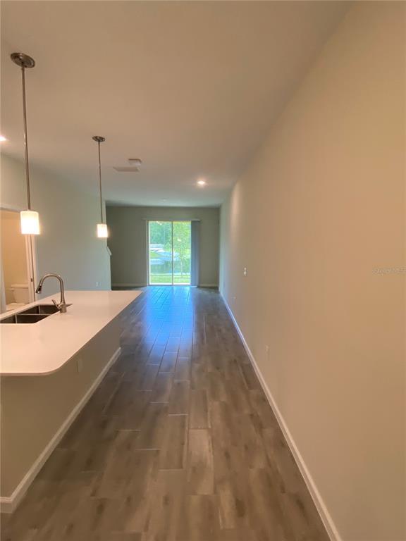 Foto del edificio - 9360 Tecumseh Dr