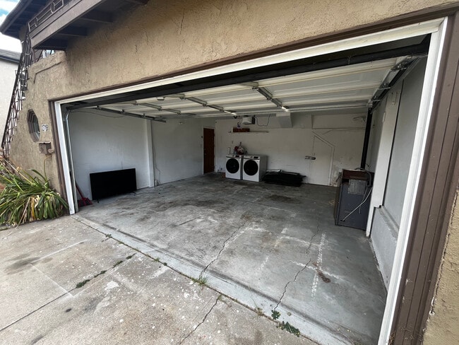 Foto del edificio - 2716 W 101st St