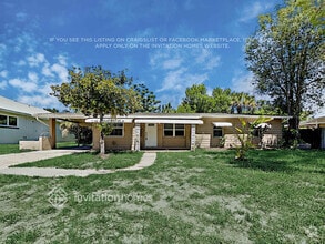 Building Photo - 4440 Porpoise Dr SE