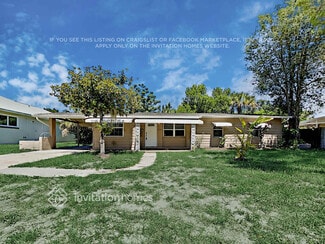 Building Photo - 4440 Porpoise Dr SE