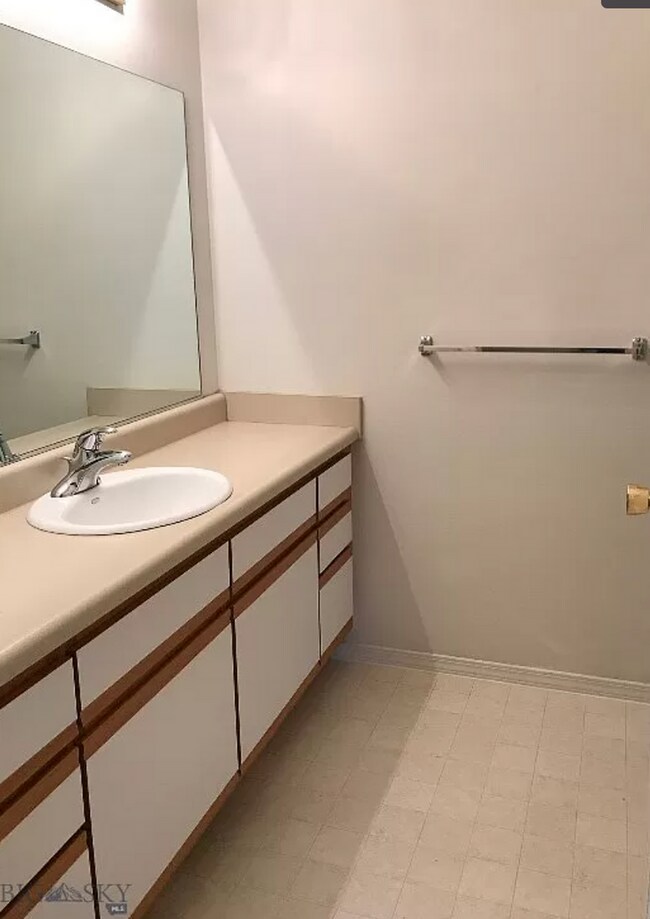 Foto del edificio - 3 Bedroom Apartment in Bozeman!