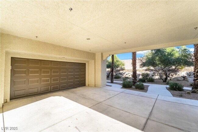 Foto del edificio - 2555 Hampton Rd