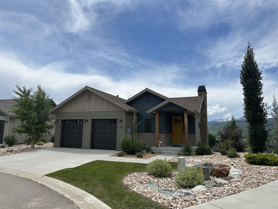 Primary Photo - 4859 Bailey Ln