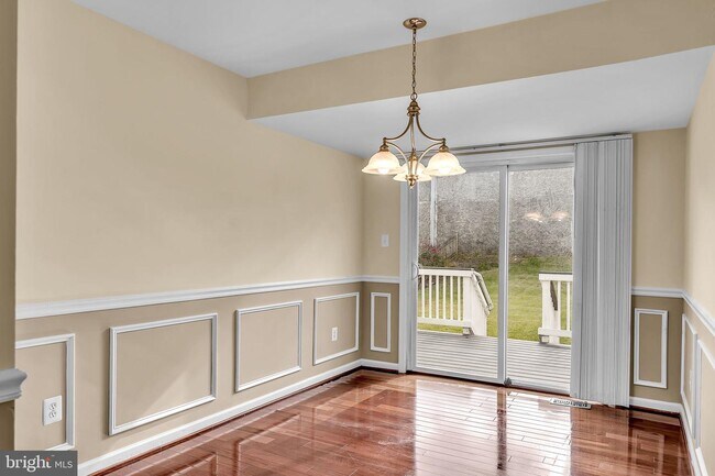 Foto del edificio - 13523 Leith Ct