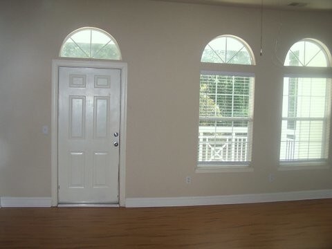 Building Photo - 40 Cassandra Ln