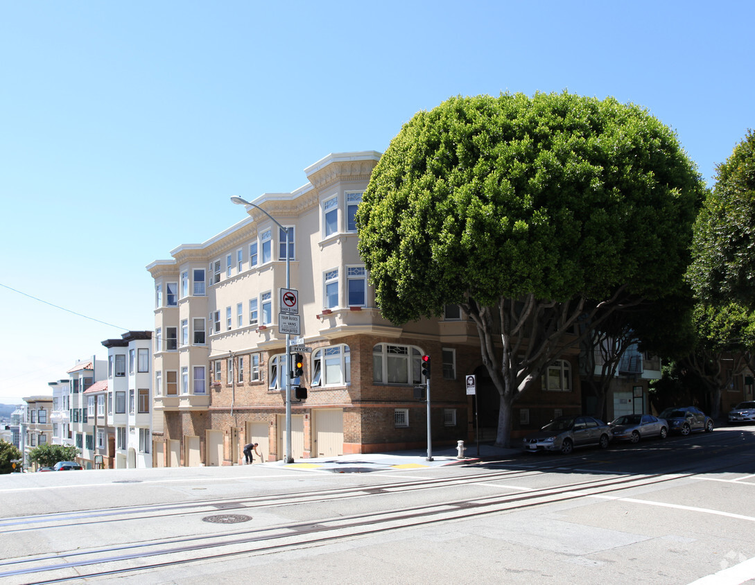 Primary Photo - 1801 Hyde St