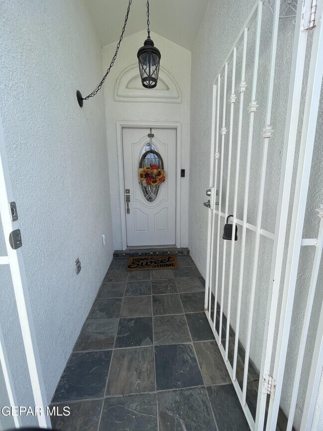 Foto del edificio - 5432 Thornridge Cir