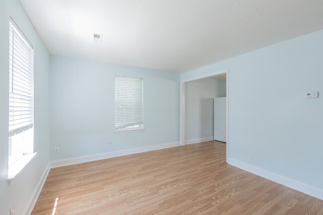 Building Photo - 9537 20th Bay St