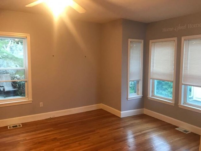 Foto del edificio - 2 bedroom in Melrose MA 02176