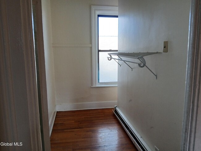 Foto del edificio - 1826 3rd Ave