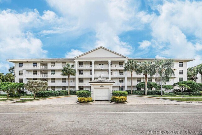Building Photo - 3630 Whitehall Dr