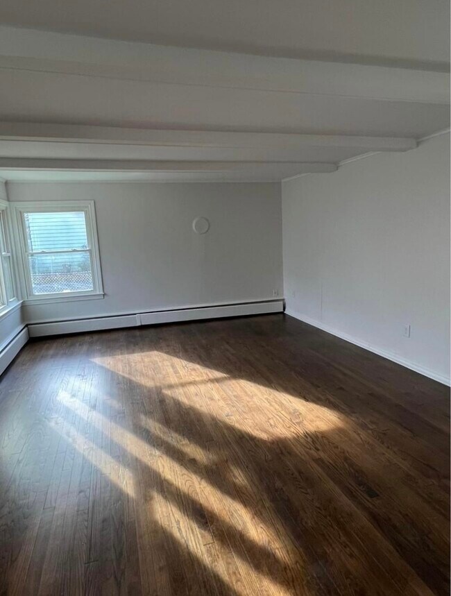 20 Eastern Ave, Watervliet, NY 12189 House Rental in Watervliet, NY