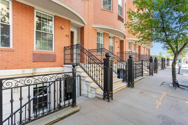 Foto del edificio - 102 Tidewater St