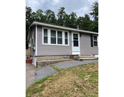 Primary Photo - 517 Reservoir Rd