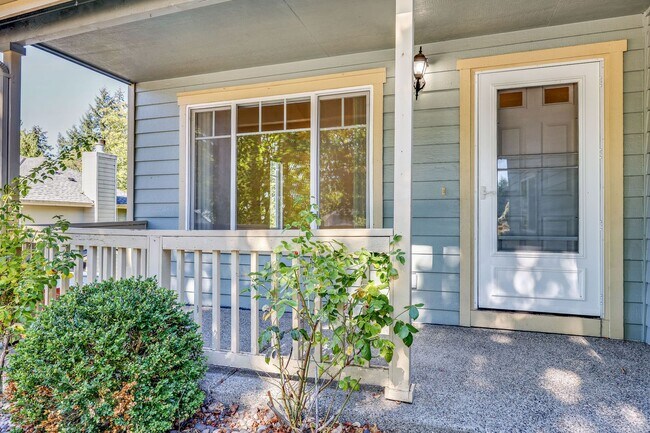 Foto del edificio - Highly Desirable Home in Ridgetop Communit...