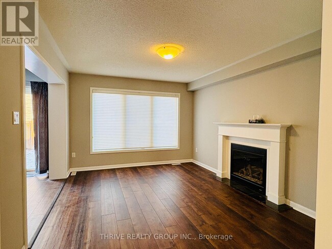 Building Photo - 1029 FARMSTEAD. DRIVE