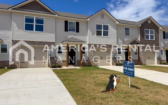 Foto del edificio - ONE MONTH FREE & Half Off Deposit Special!...