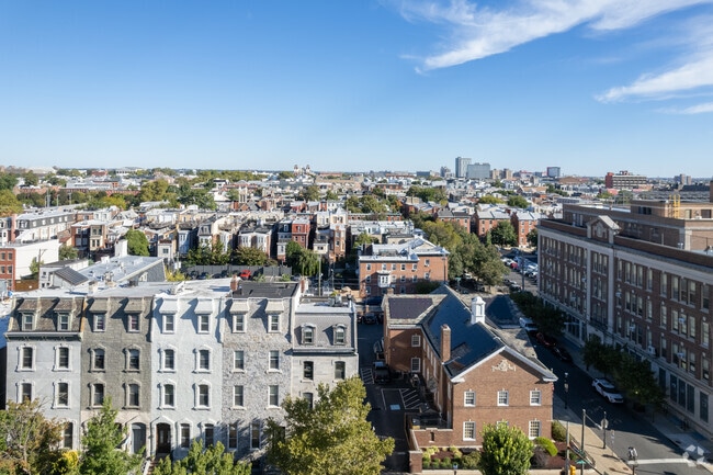 Aerial Photo - 1709 Spring Garden St