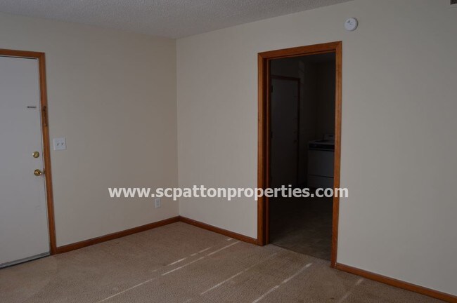 Building Photo - Franklin Apartments