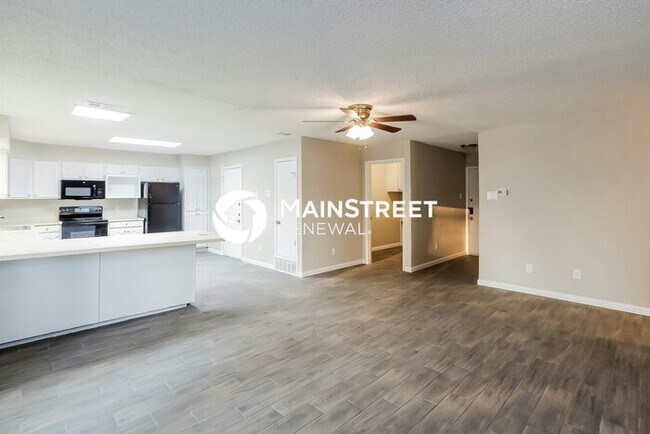 Foto del edificio - 3 Bedroom Pet-Friendly Home in MESQUITE, TX with Main Street Renewal