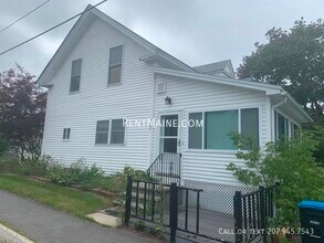 Building Photo - 35 Bosworth St