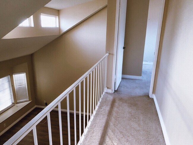 Foto del edificio - 17950 Buckeye Ct