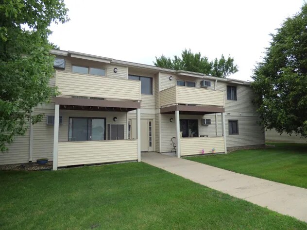 Building Photo - 2204 Valleyhigh Dr NW