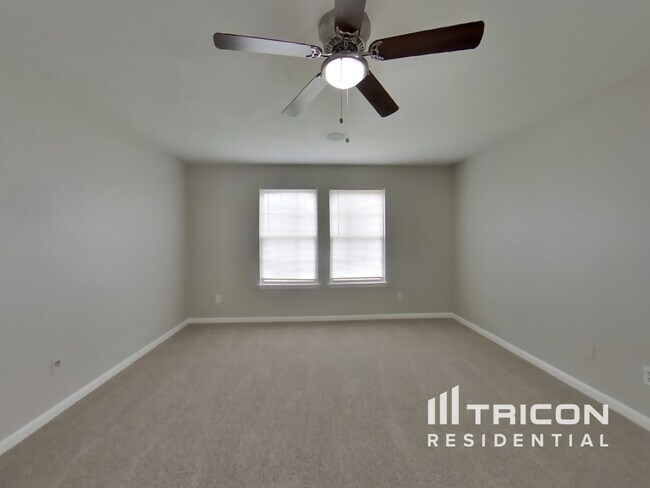 Foto del edificio - 4111 Wayside Stream Ln