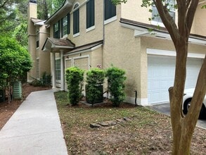 Building Photo - 4 Indigo Run Dr
