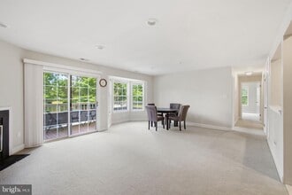 Building Photo - 111 Worlidge Ct