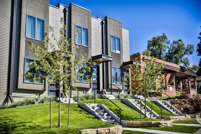 Building Photo - Platt Park Row Homes
