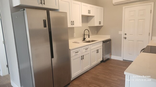 Building Photo - 126 Gardiner Ct